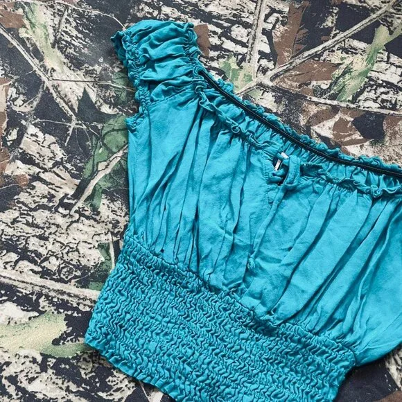 turquoise peasant milkmaid crop top - Picture 2 of 7